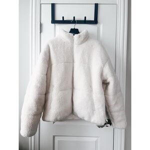 Men’s Alo Yoga Sherpa Stage Puffer